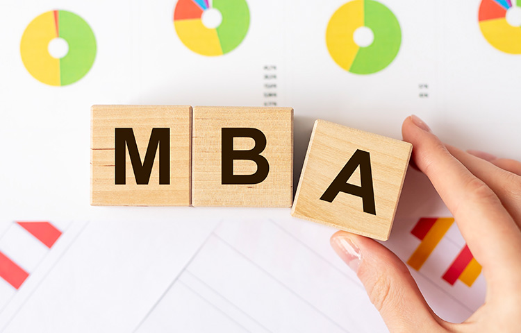 Top 5 Banks Offering Education Loans for MBA with Low Interest Rates